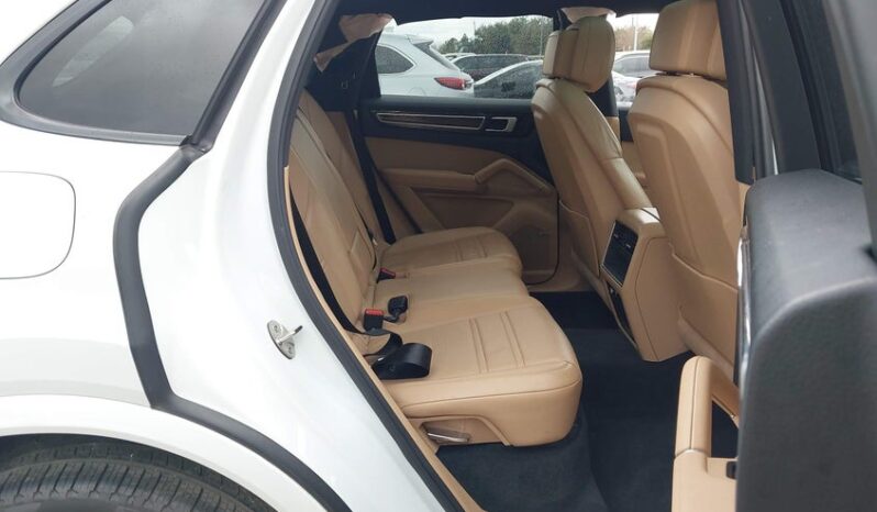 
								2019 Porsche Cayenne full									