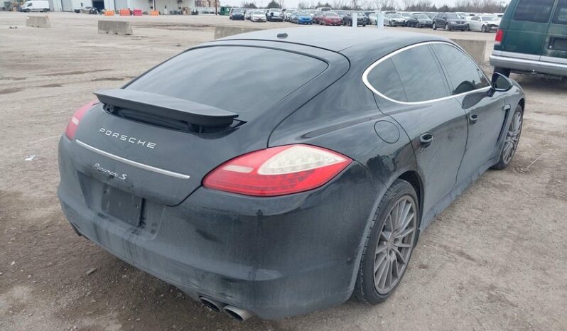 
								2013 Porsche Panamera full									