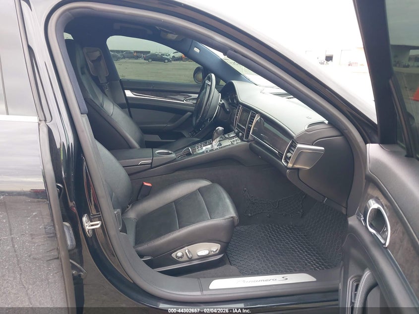 2013 Porsche Panamera