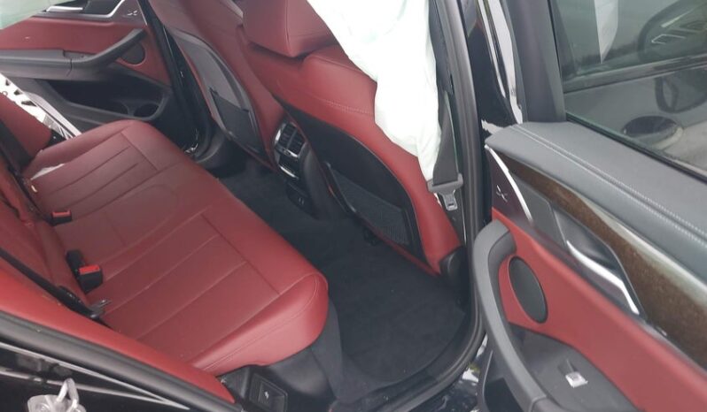 
								2023 BMW X4 full									