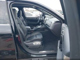 
										2016 Porsche Cayenne full									