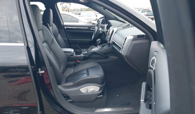 
								2016 Porsche Cayenne full									