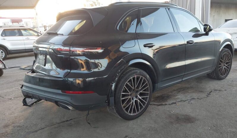 
								2021 Porsche Cayenne full									