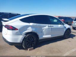 
										2022 Tesla Model x full									