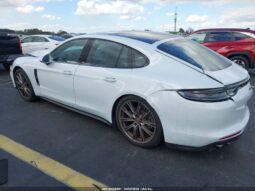 
										2023 Porsche Panamera full									