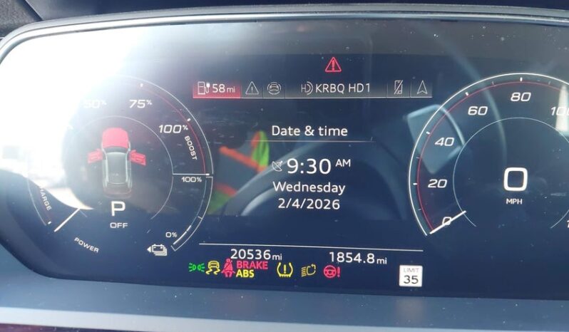 
								2024 Audi Q8 full									