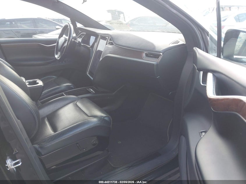 2016 Tesla Model x