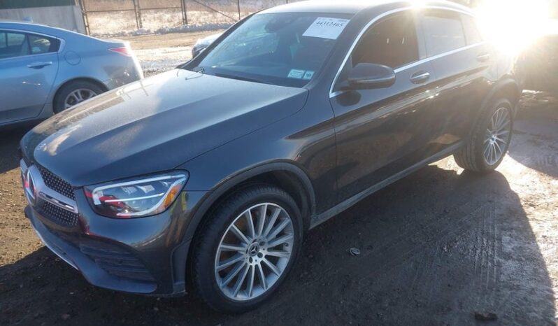 
								2020 Mercedes-benz Glc coupe full									