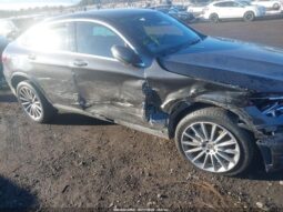 
										2020 Mercedes-benz Glc coupe full									