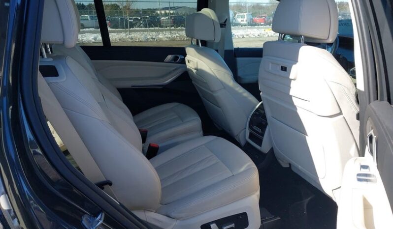 
								2021 BMW X7 full									