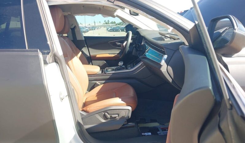 
								2022 Audi Q8 full									