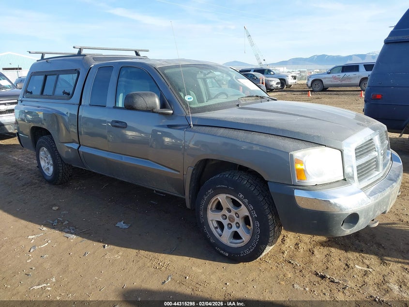 2005 Dodge Dakota