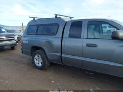 
										2005 Dodge Dakota full									