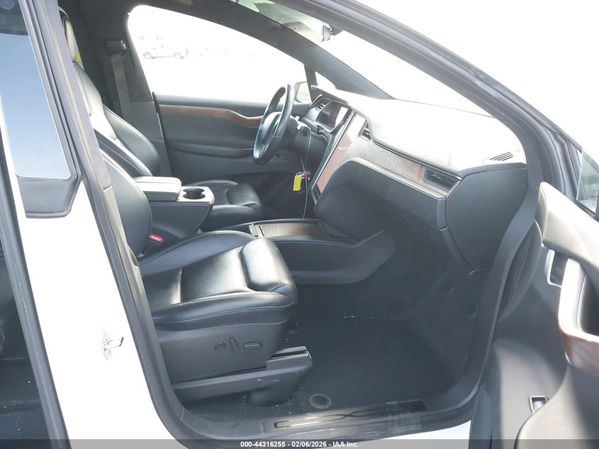 2020 Tesla Model x