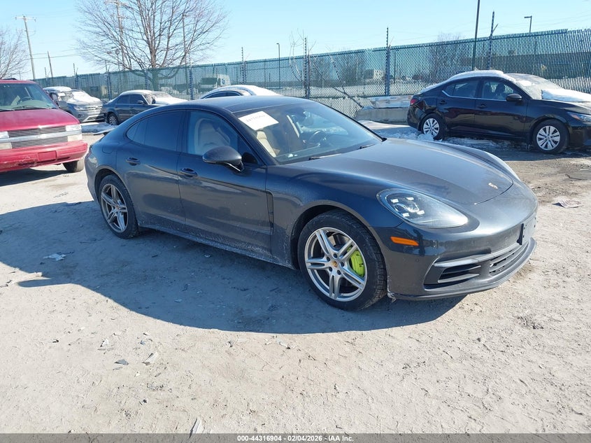 2018 Porsche Panamera