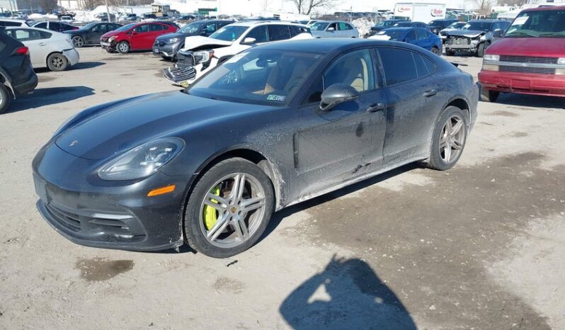 
								2018 Porsche Panamera full									