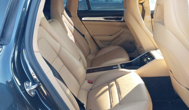 
								2018 Porsche Panamera full									
