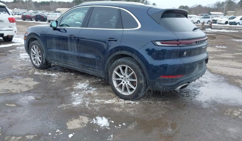 
								2024 Porsche Cayenne full									