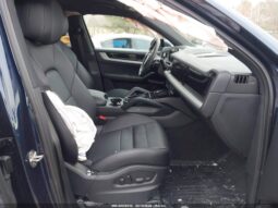 
										2024 Porsche Cayenne full									