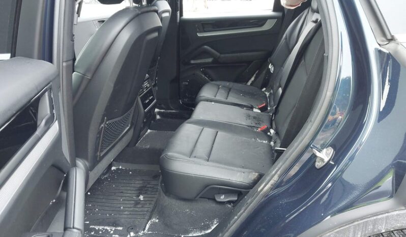 
								2024 Porsche Cayenne full									
