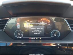 
										2022 Audi E-tron full									