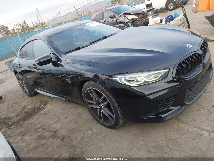 2020 BMW M8