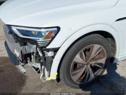 
										2024 Audi Q8 full									