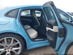 
										2025 Porsche Panamera full									