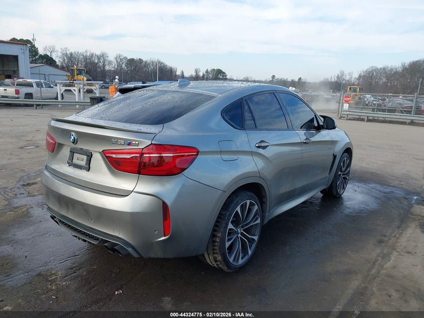 2016 BMW X6 m