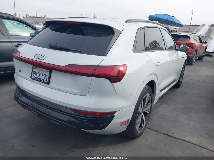 2024 Audi Q8