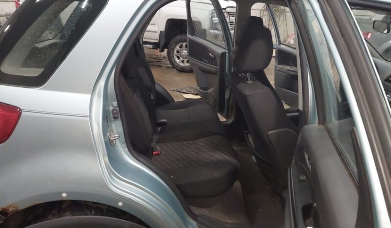 
								2009 Suzuki Sx4 full									