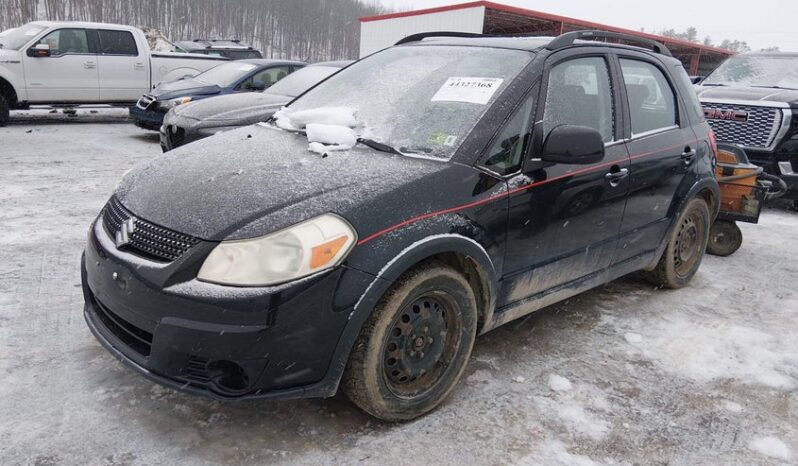 
								2010 Suzuki Sx4 full									
