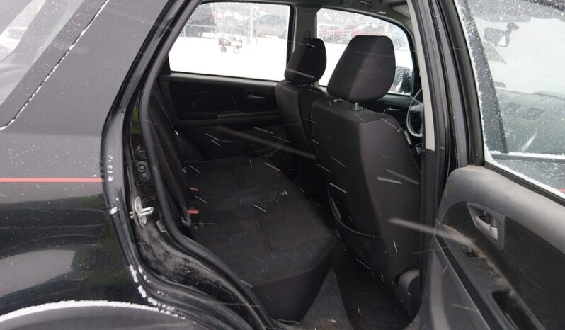 
								2010 Suzuki Sx4 full									