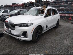 
										2022 BMW X7 full									