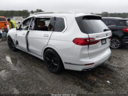 
										2022 BMW X7 full									