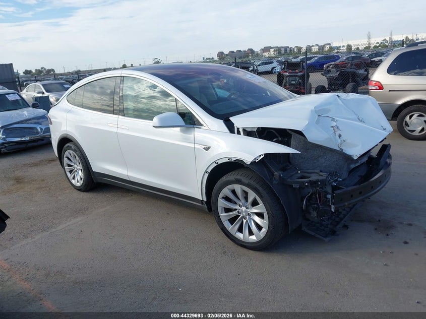 2016 Tesla Model x