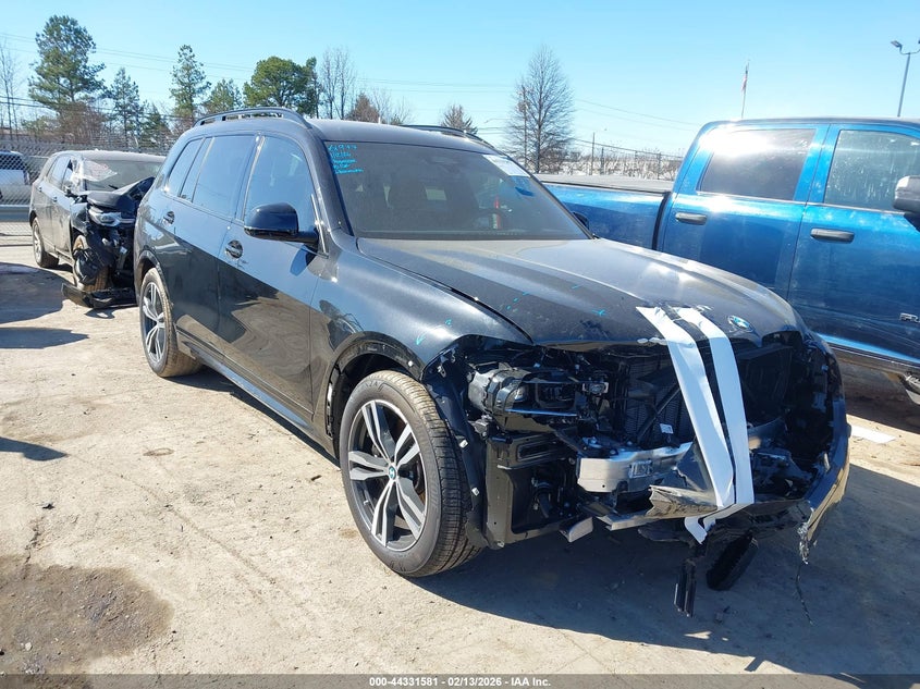 2026 BMW X7
