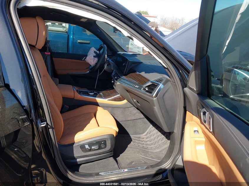2026 BMW X7