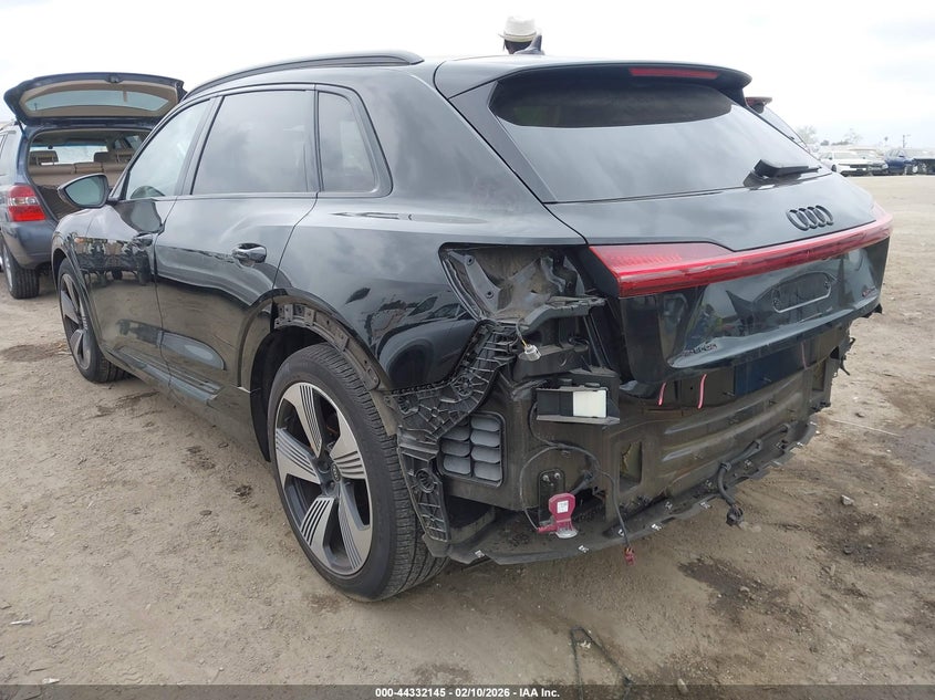 2022 Audi E-tron