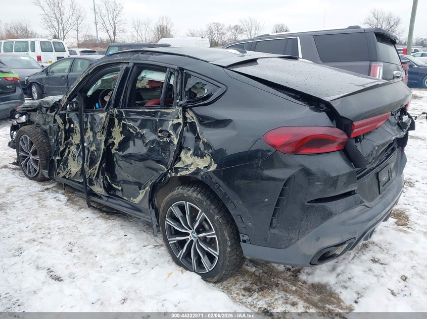 2021 BMW X6