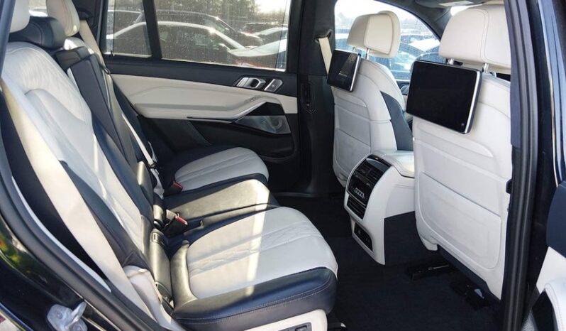 
								2019 BMW X7 full									