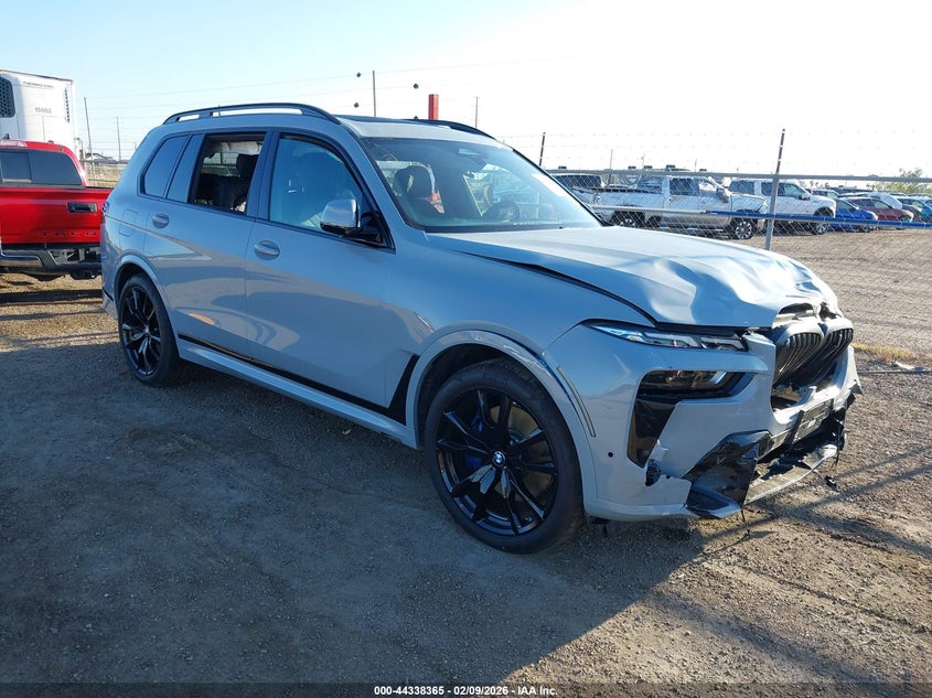 2026 BMW X7