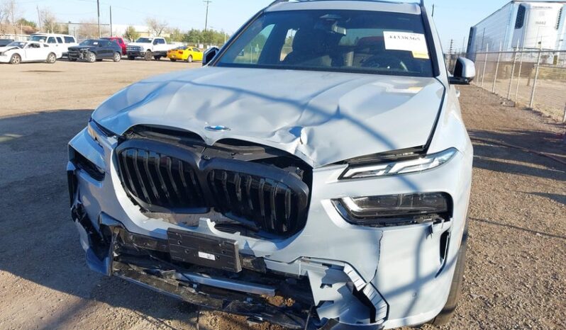 
								2026 BMW X7 full									