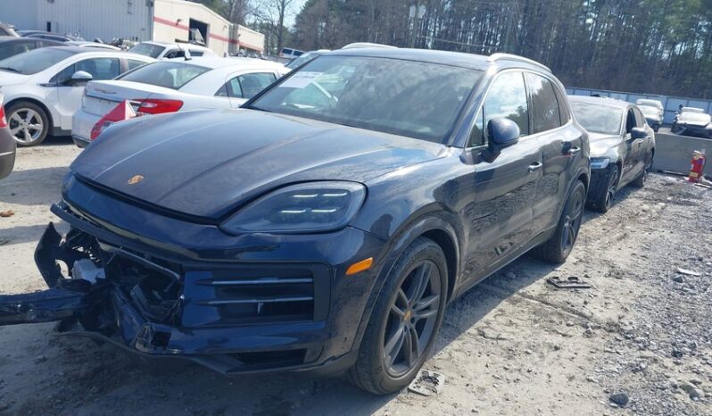 
								2024 Porsche Cayenne full									