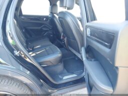
										2019 Porsche Cayenne full									