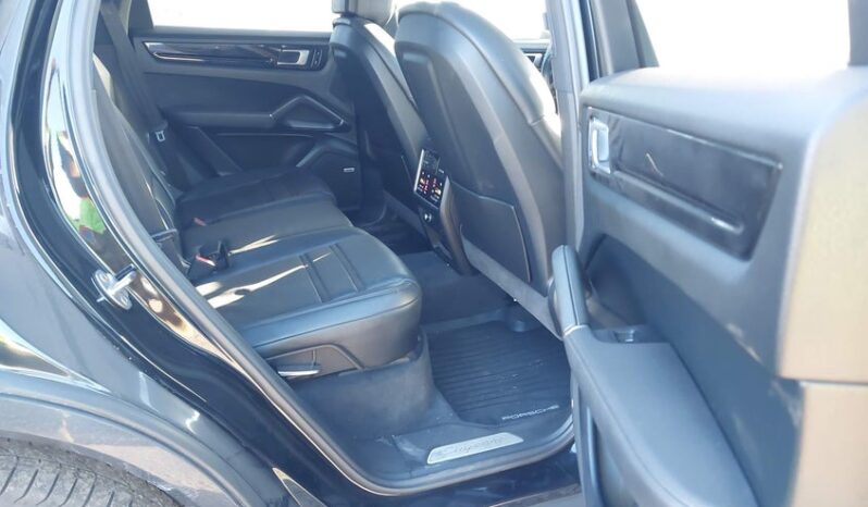 
								2019 Porsche Cayenne full									