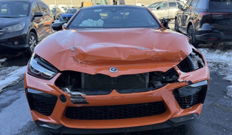 
								2023 BMW M8 full									
