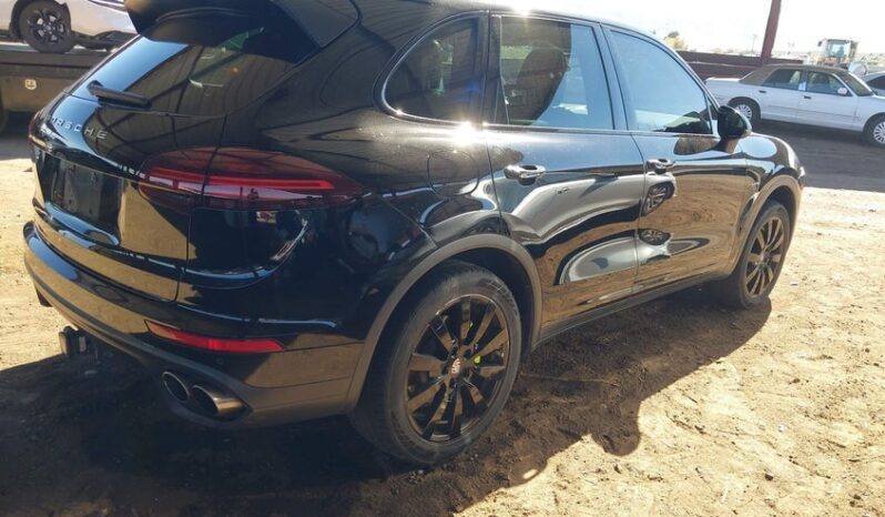 
								2015 Porsche Cayenne full									