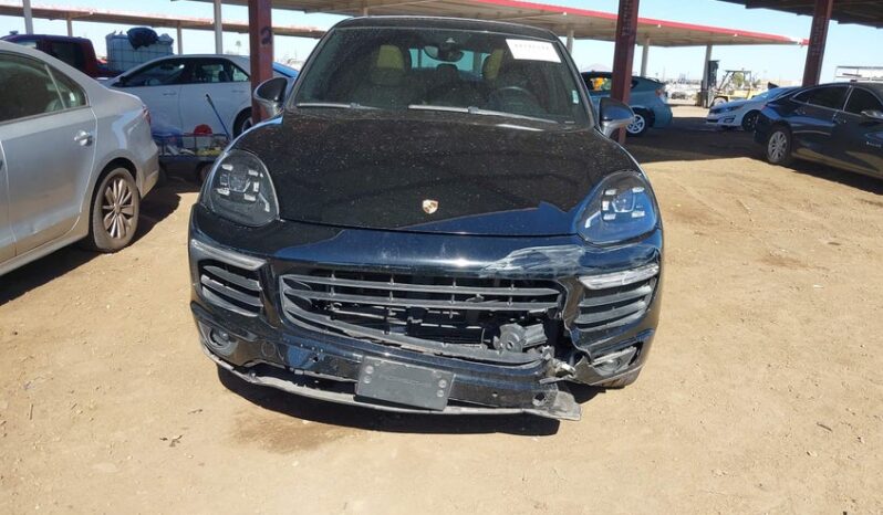
								2015 Porsche Cayenne full									