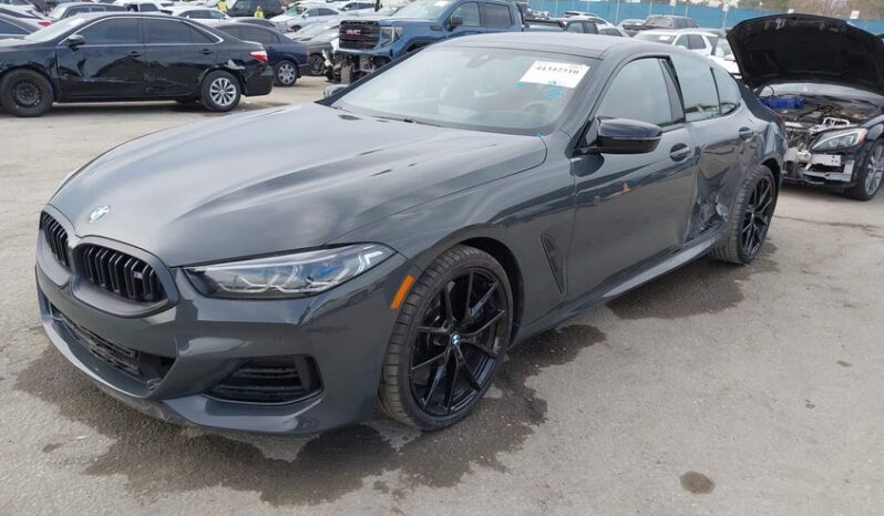 
								2025 BMW M8 full									